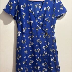 Super elegant Floral Blue Wrap Dress
